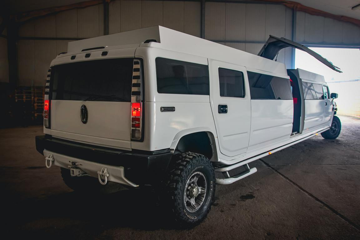 Hummer H2 in Weiß, Seitenansicht