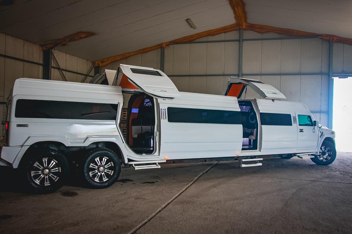 Phantom XXL, Heckansicht mit Doppelachse